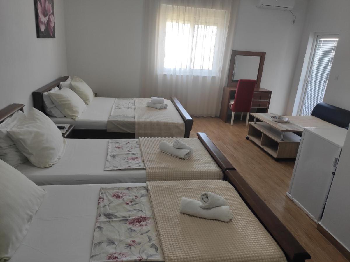 Robi Apartments Ulcinj Extérieur photo