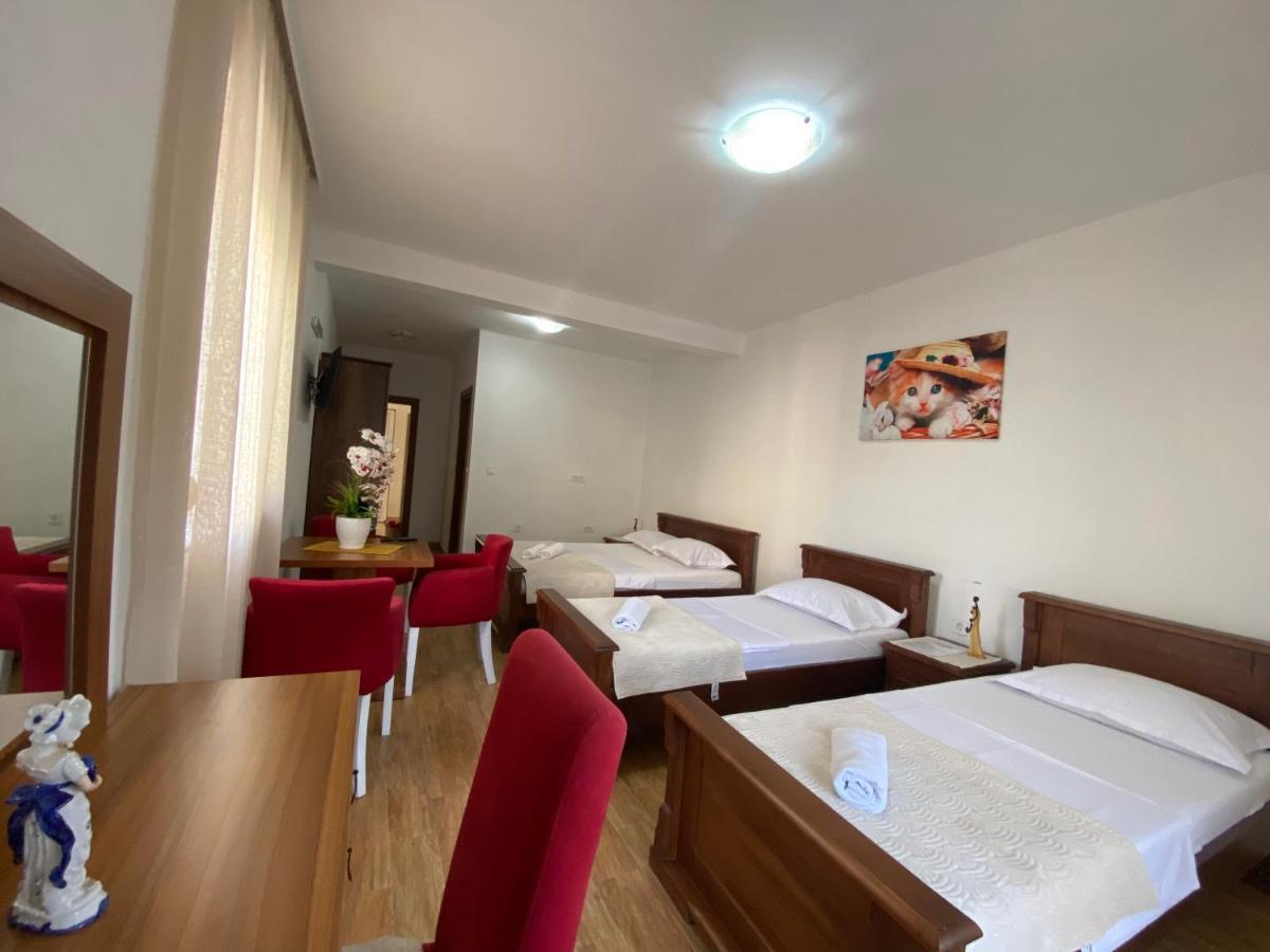 Robi Apartments Ulcinj Extérieur photo